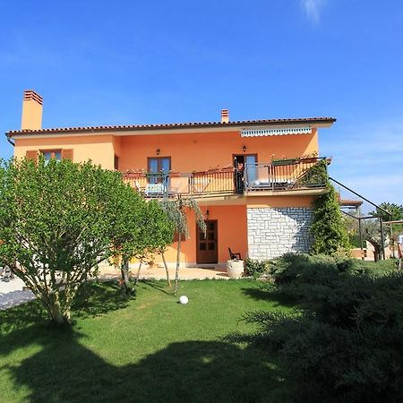 Apartment Dusanka Fažana Kültér fotó