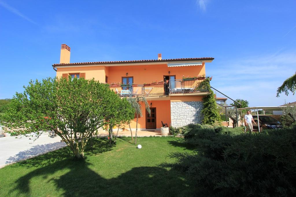 Apartment Dusanka Fažana Kültér fotó